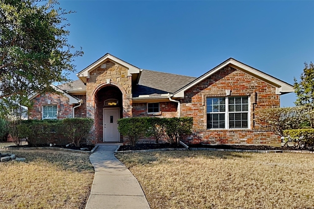 300 Lottie Lane - Photo 1