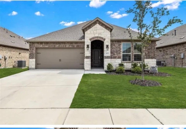 10812 Table Bluff Street - Photo 1