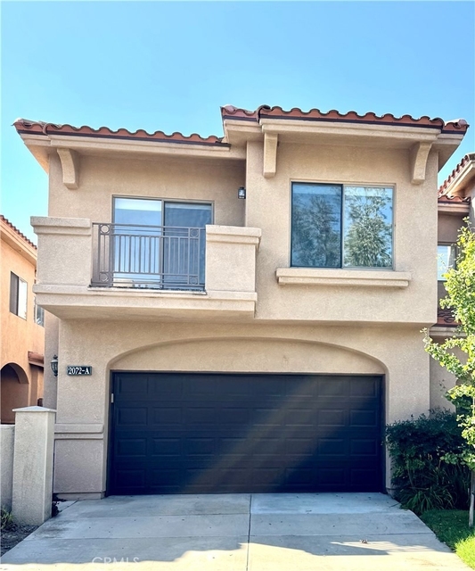 2072 Villa Del Lago Dr #a - Photo 1