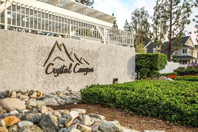 260 Evergreen Court - Photo 1