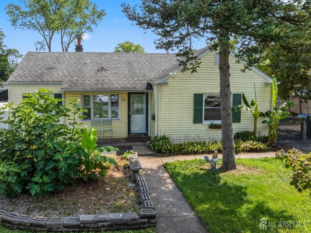 30 Runyon Avenue - Photo 1