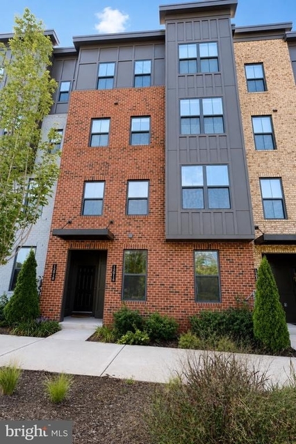 12916 Sunrise Ridge Alley - Photo 1