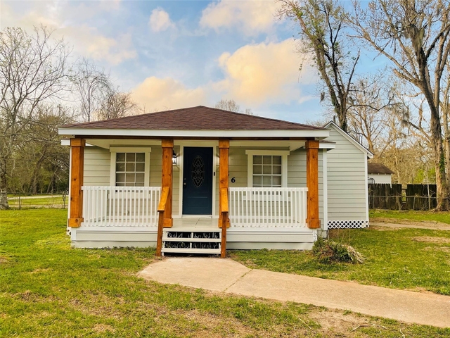 166 Sycamore Street - Photo 1