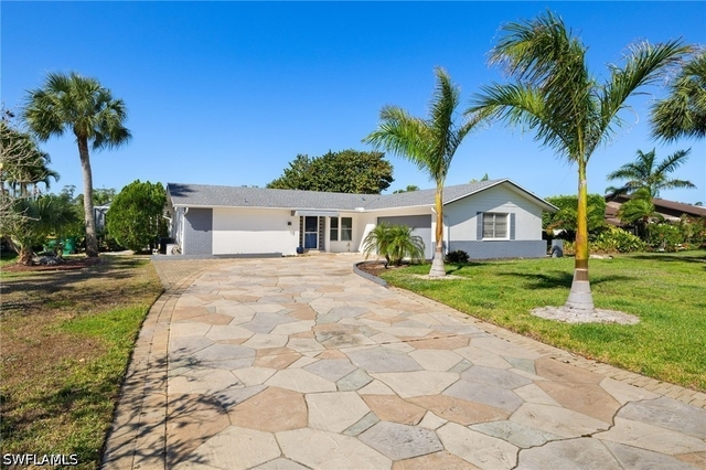 248 Bay Meadows Drive - Photo 1