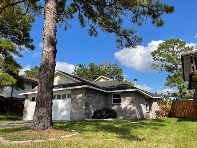 9415 Westacre Place - Photo 1