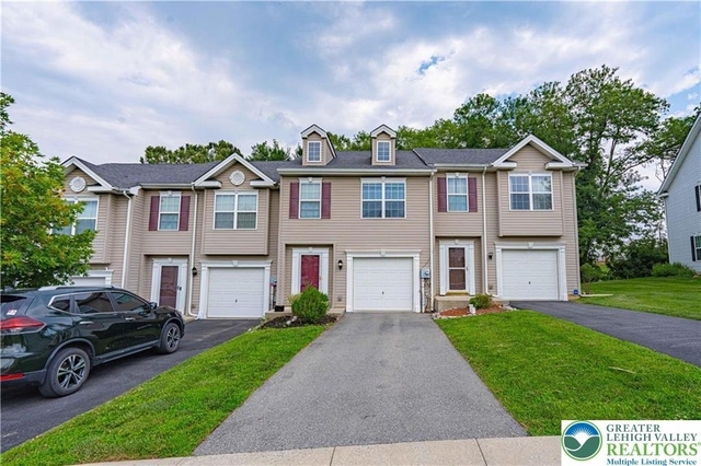 713 Blue Heron Drive - Photo 1