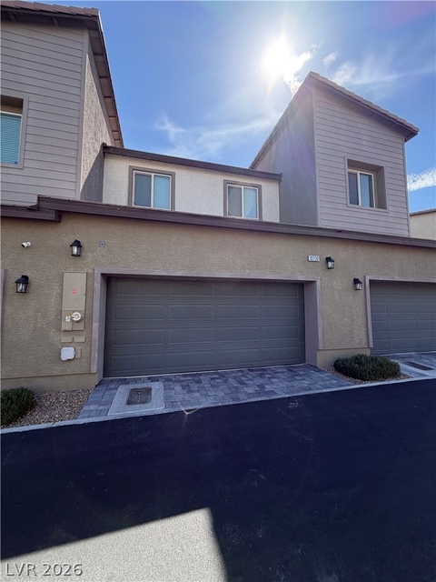 12732 Feathersong Street - Photo 1