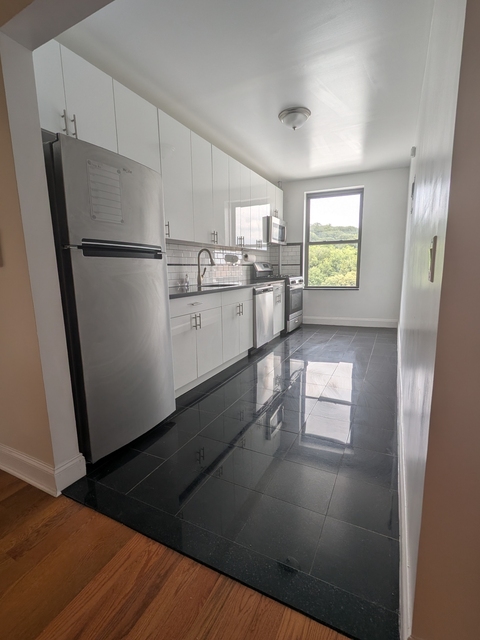 1803 Riverside Drive - Photo 1