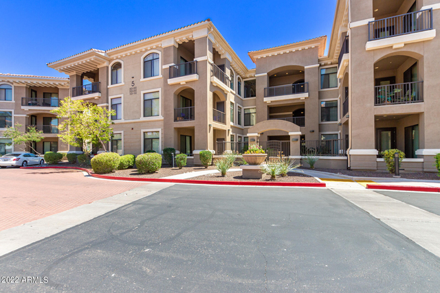 11640 N Tatum Boulevard - Photo 1