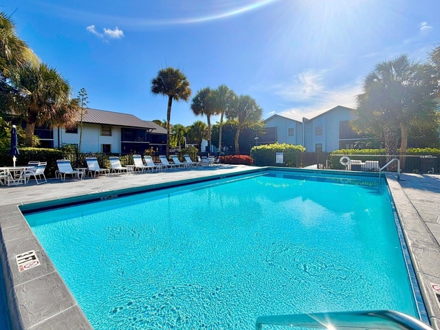 1811 Sw Palm City Road - Photo 1