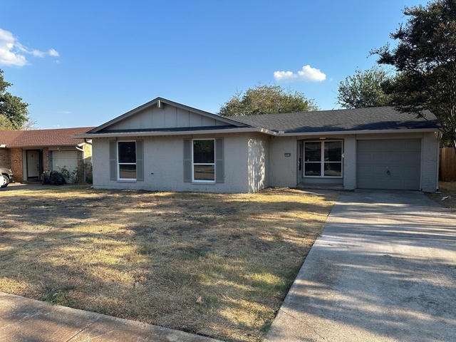 1418 Homestead Place - Photo 1