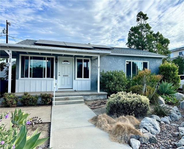 5728 E Oxholm - Photo 1