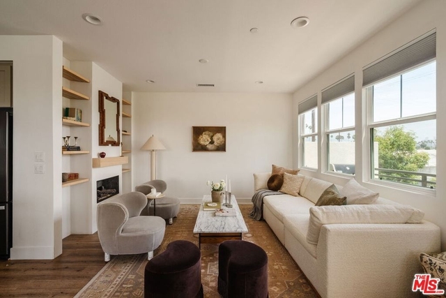 2911 W Exposition Place - Photo 1