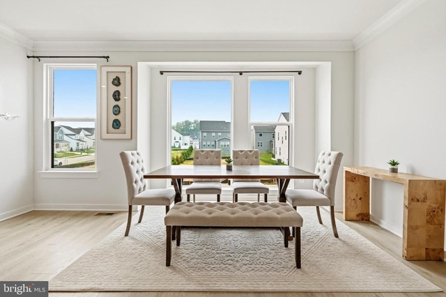 16007 Hyde Park Place - Photo 1