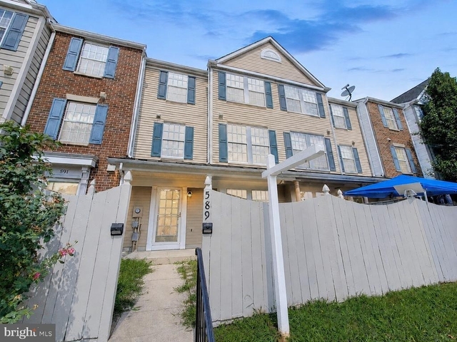 589 Boysenberry Lane - Photo 1