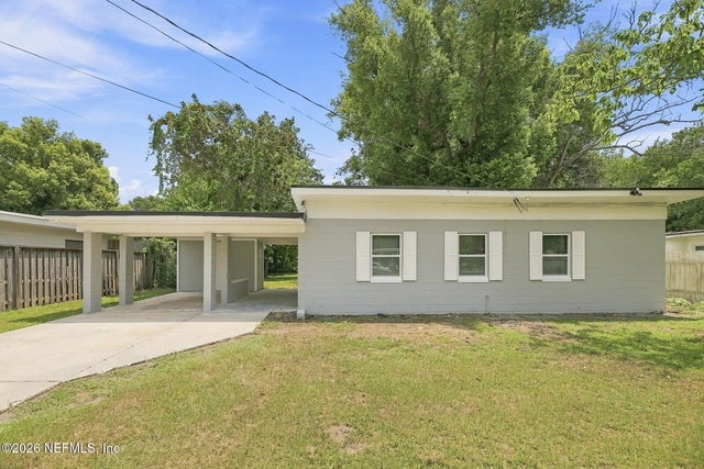 6856 Camelot Road - Photo 1