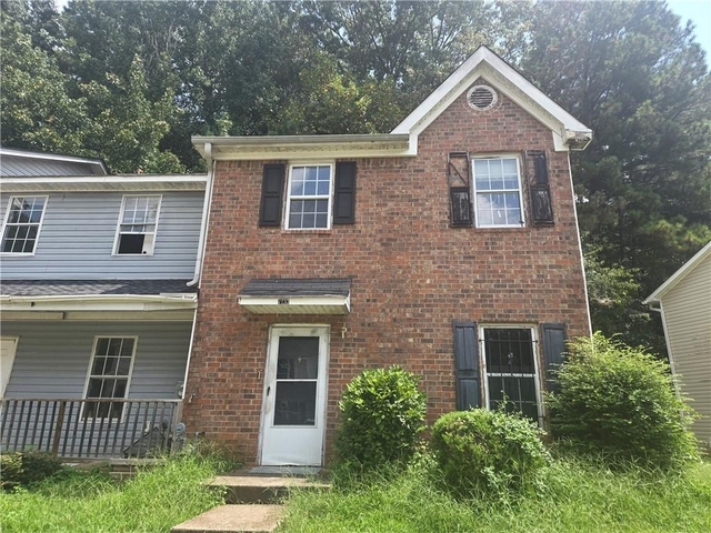 7233 Crestside Drive - Photo 1