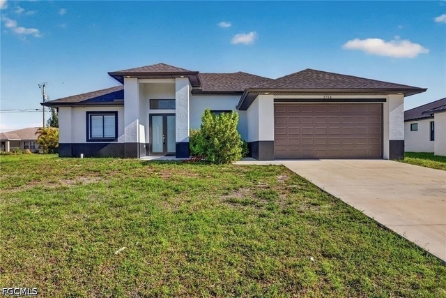 1715 Sw 3rd Street - Photo 1