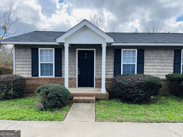 42 Robinson Street - Photo 1