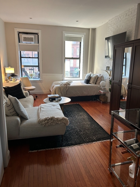 49 8th Ave - Photo 1
