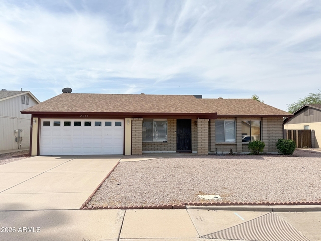 2601 E Hopi Avenue - Photo 1