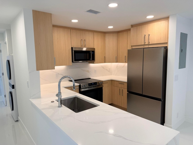 6439 Bay Club Drive - Photo 1