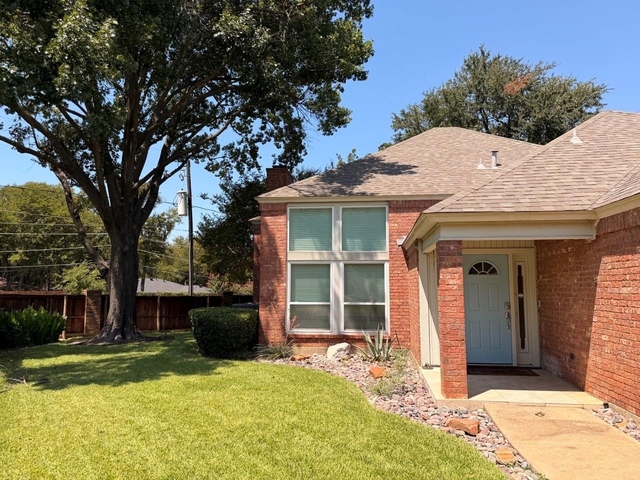 2024 N Saint Andrews Court - Photo 1