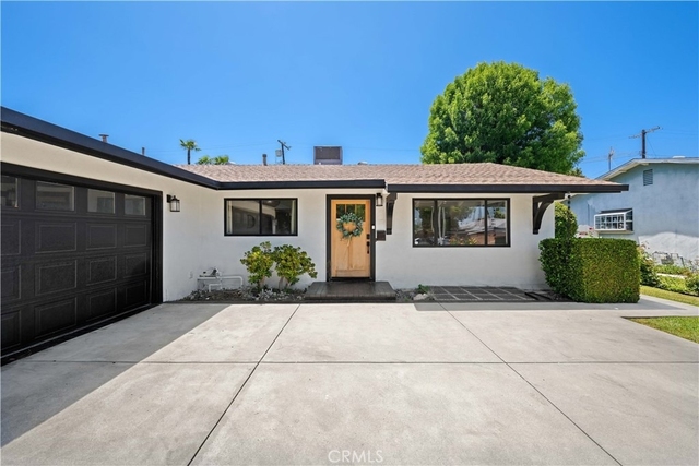 6709 Sheltondale Avenue - Photo 1