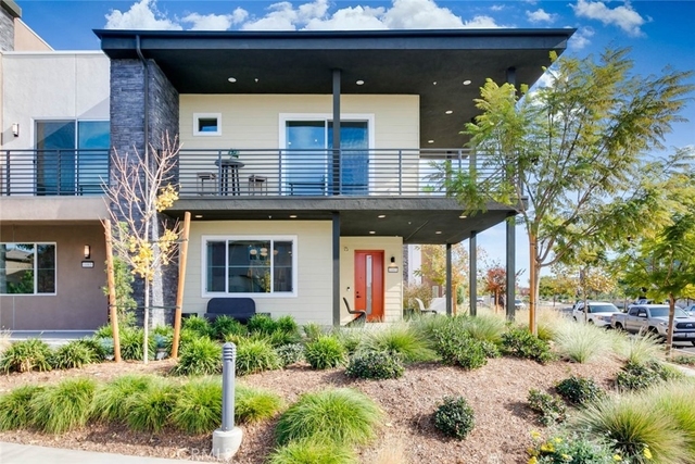 1085 Cadence - Photo 1