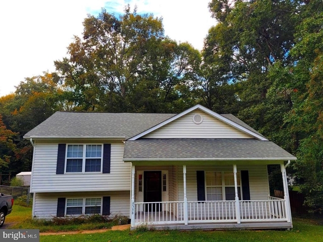 8538 Bush Street - Photo 1
