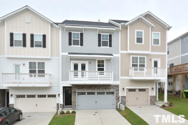 1108 Finch Court - Photo 1