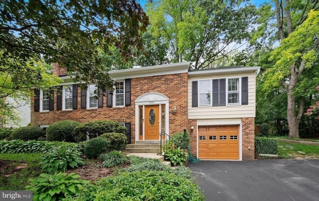 7620 Maritime Lane - Photo 1