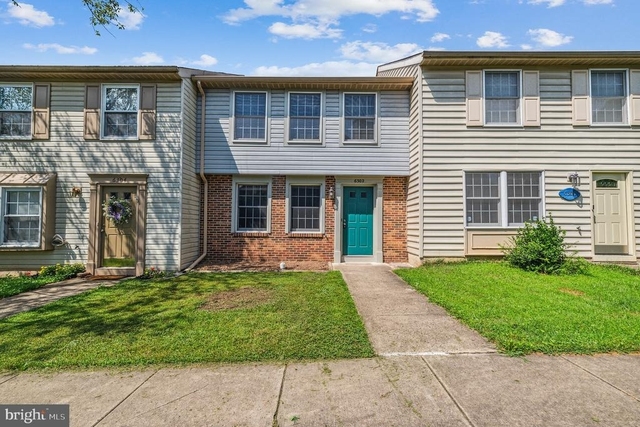 6302 Betsy Ross Court - Photo 1