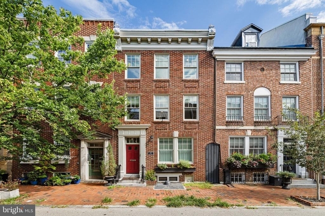 617 Pine Street - Photo 1