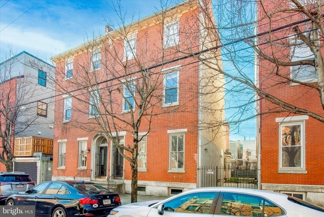 1606 Wallace Street - Photo 1
