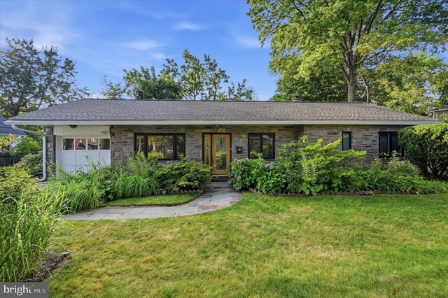 840 Delmont Drive - Photo 1