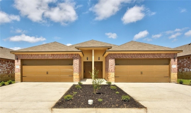 467 Jack Rabbit Ln - Photo 1