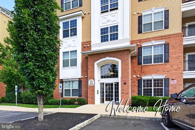 1128 Halifax Place - Photo 1