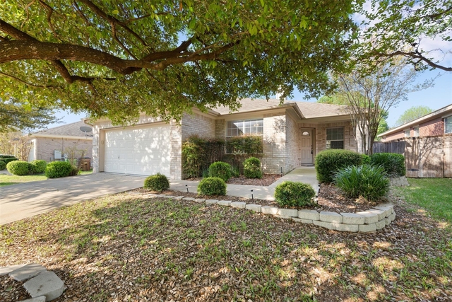 4423 Meadowside Ln - Photo 1