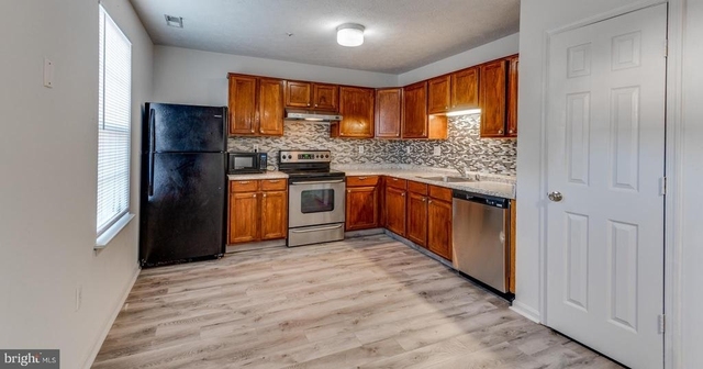 46101 Lucca Way - Photo 1