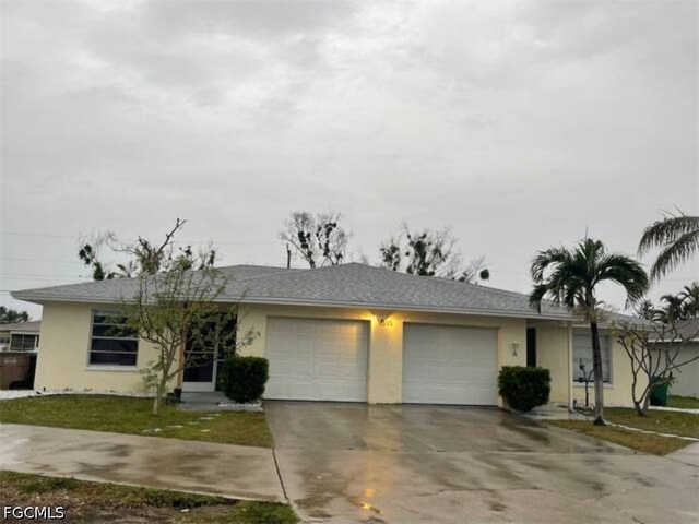 335 Tarpon Drive - Photo 1