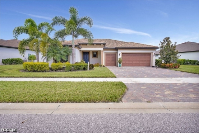 11752 Bowes Circle - Photo 1