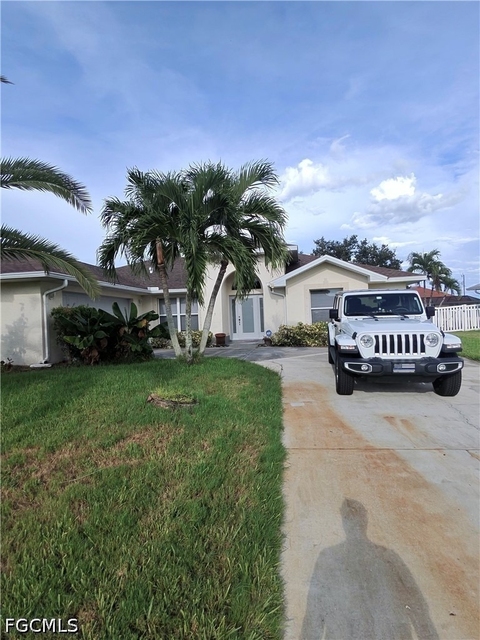 905 Sw 8th Court - Photo 1