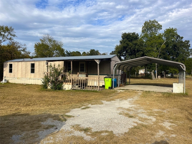990 Fm 247 Road - Photo 1