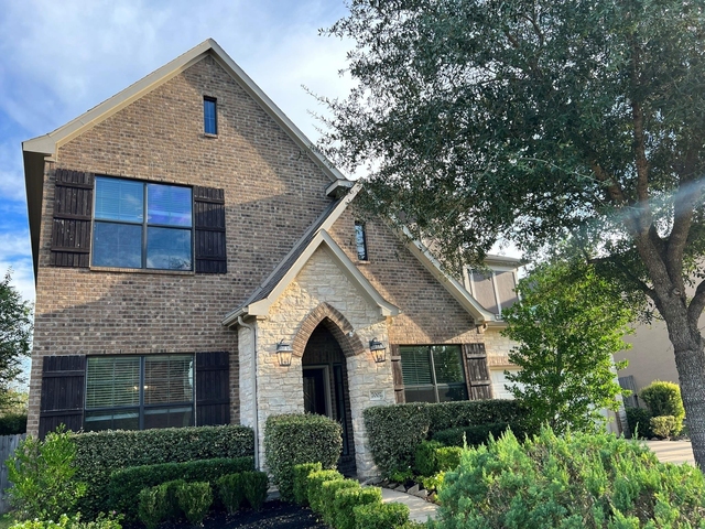 7007 Fall Creek Lane - Photo 1