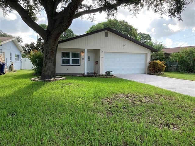 1319 35th Street N - Photo 1