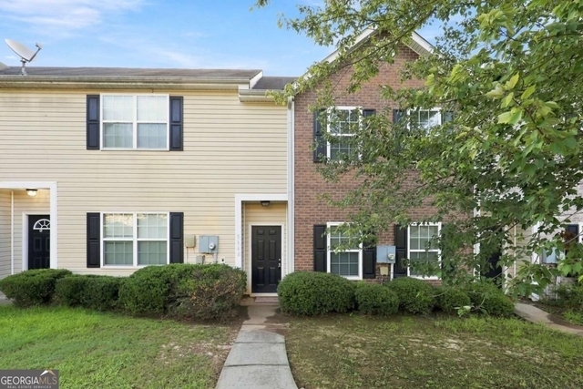 8648 Thomas Lane - Photo 1
