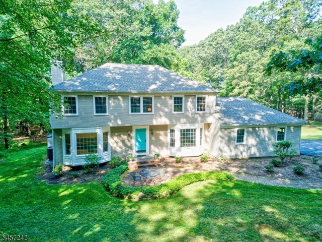 152 Woolf Rd - Photo 1