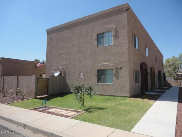 2838 E Tracy Lane - Photo 1