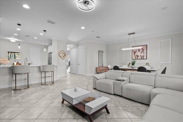 131 Sword Fern Place - Photo 1